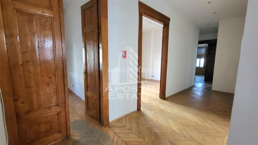 Apartament cu 4 camere, Piata Victoriei, 180 mp - 4