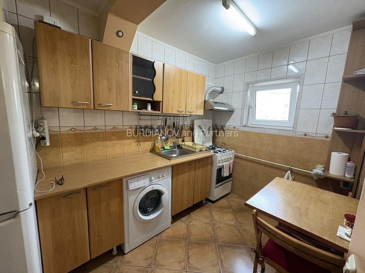 Apartament cu 3 camere - Metrou Nicolae Grigorescu - 47.2 mp utili - 9