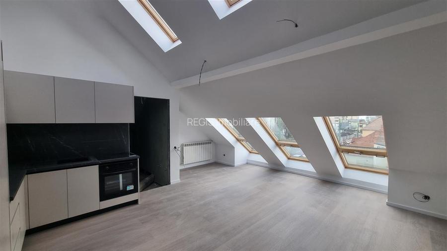 Vila - Bloc modern de 11 camere zona Centrul Civic , Onix - 15