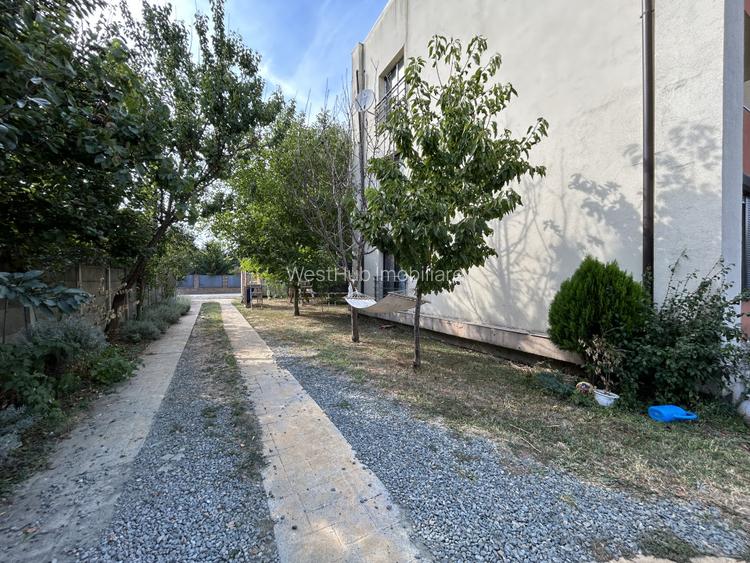 Apartament 3 camere, open space, etaj 2, cute privata in Giroc  - 11