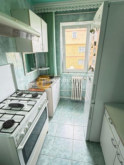 3 Camere Semidecomndat- Mobilat si Utilat- zona Alexandru Cel Bun - 5