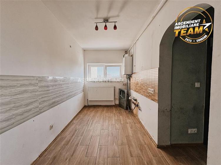 Apartament decomandat cu panorama spectaculoasa, Simeria, Str. Dealului, Sfantu - 10