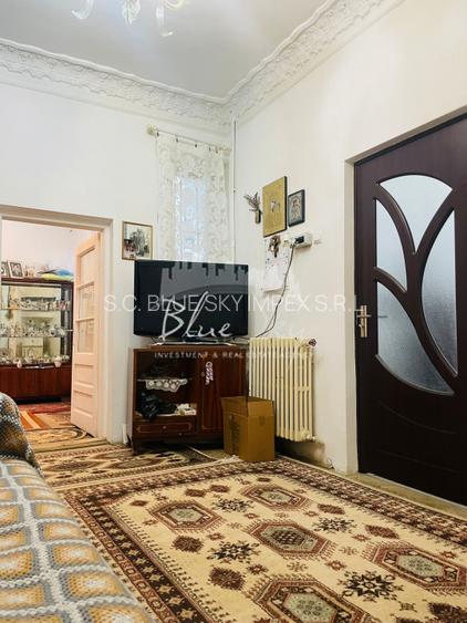 Casa interbelica - 5 camere, central, aproape de  Liceul Pedagogic si Tomis Mall - 3