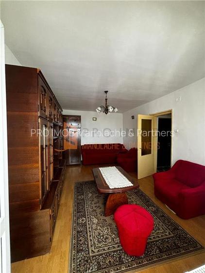 Apartament 3 camere cf 1 semidecomandat  zona Unirii Sud - 3