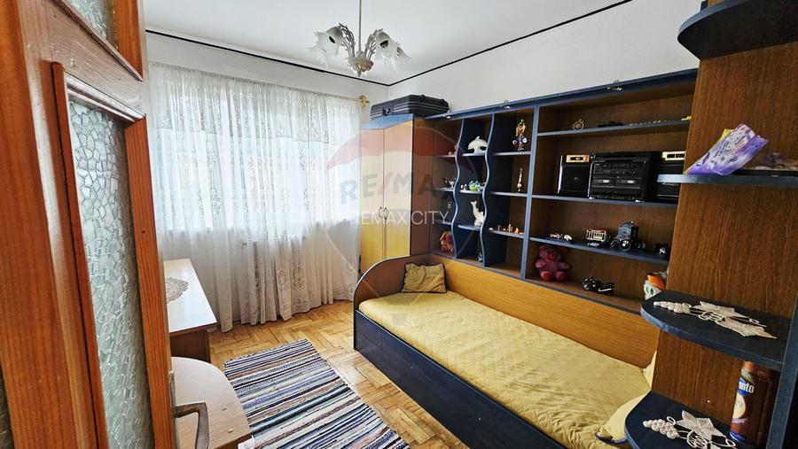 Apartament cu 4 camere de vânzare în zona Maratei - 6