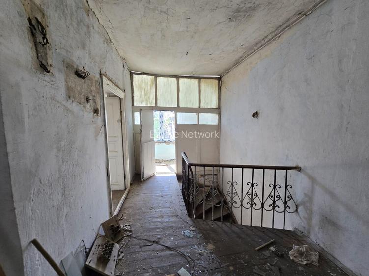 Teren 511 mp, pentru dezvoltare imobiliara, str Despot Voda nr 10 - 12