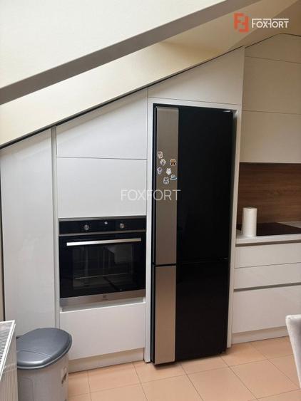 Apartament de vanzare 3 camere decomandat,  Dumbravita - 12