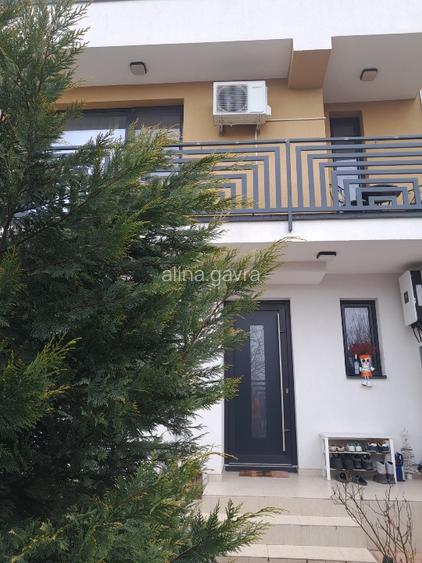 Casă de 111 mp, structură din cărămidă, locuință gata de mutare - 12