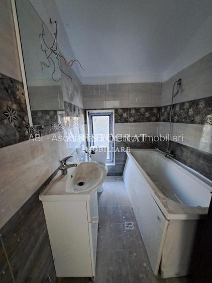 Vila Tip Duplex  generoasa cu vedere lac - 17