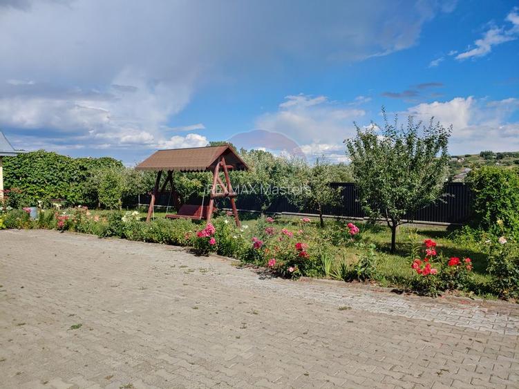 Casa / Vila de vanzare cu teren intravilan 1200 mp-Zvoristea, Suceava - 29