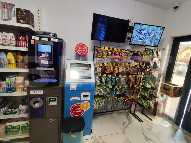 Cladire mixta, magazin, bar, spatiu birouri, Letcani - 12