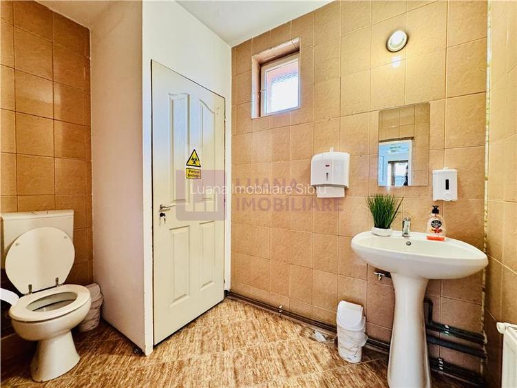 Spatiu comercial de inchiriat | Registrul Comertului  | 50  mp | video - 5