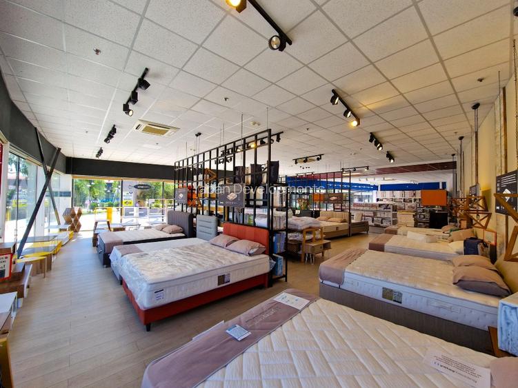 Spațiu comercial de închiriat Snagov Plaza, 250 mp - 750 mp, vizibilitate DN1 - 7