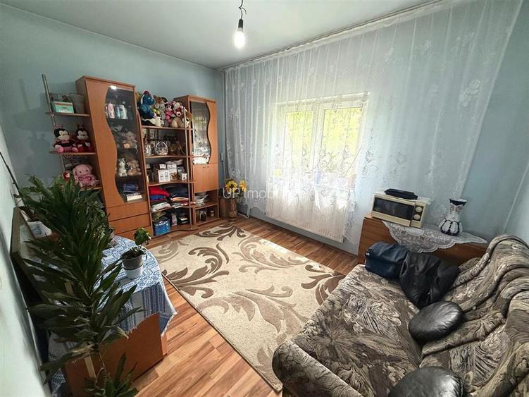 CASA CU TEREN 800 MP | ZONA  DEALURI | STRADA SOFIEI | ORADEA - 13