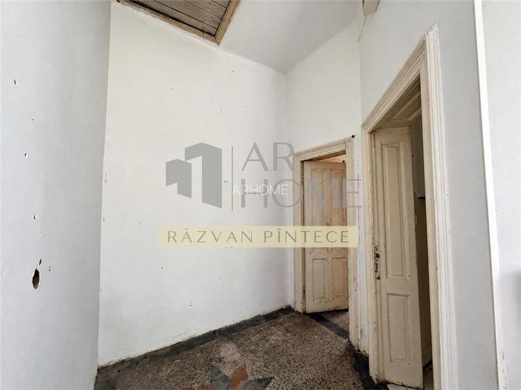 Casa 5 camere, ideal sediu, 409 mp teren, ultracentral ANAF, Ploiesti - 11