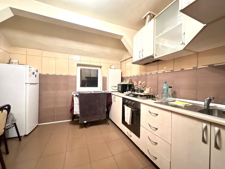 Comision 0% - Apartament 2 camere, 54 mp utili, etaj 5 - zona Aradului