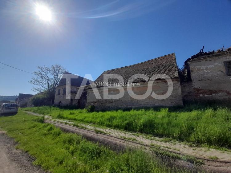 Teren de vanzare 4500 mp in centrul comunei Hamba judetul Sibiu - 6
