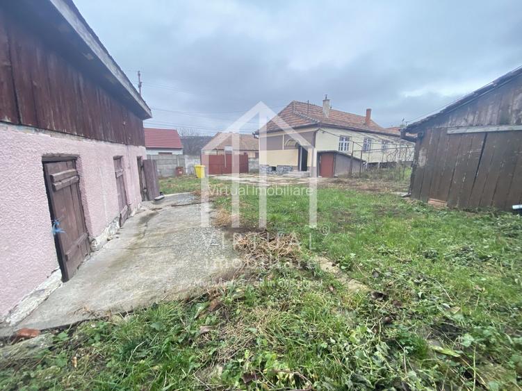 Casa individuala de vanzare in Sibiu, teren de 1020 mp, in sat Hamba - 14