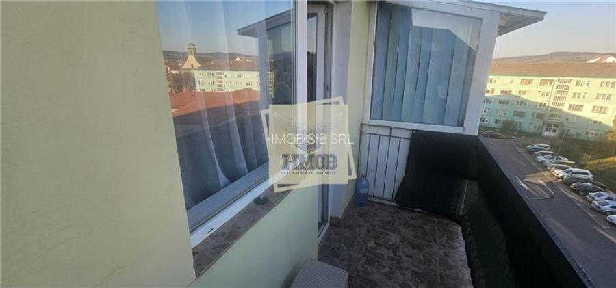 Apartament 3 camere 2 bai 2 balcoane zona Terezian - 9