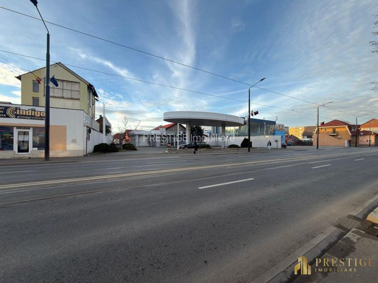 Proprietate comerciala cu posibilitate de construire pe Bd. Decebal - 2