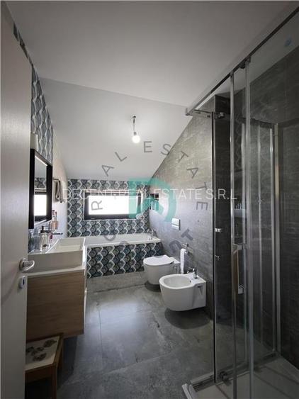 Casa 5 camere, Harman, Brasov - 12
