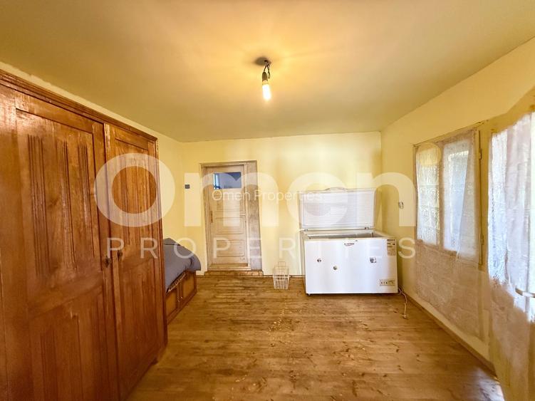 Casă la țară cu șură și grajd, în Vălenii Lăpușului – priveliște panoramică - 11