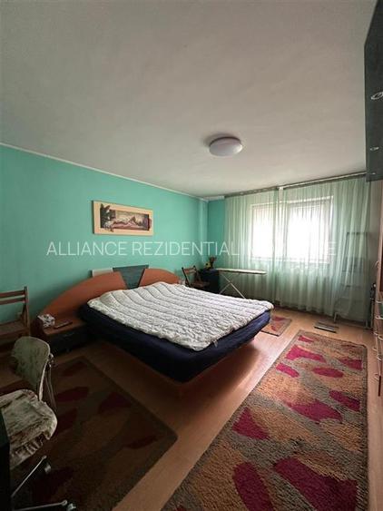 Casa individuala si spatiu comercial - 4