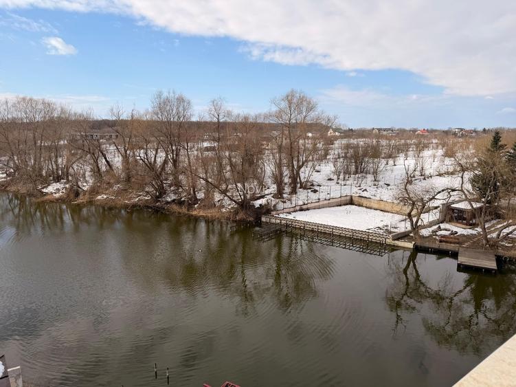 Vilă de Lux cu Piscină Privată și Deschidere Directă la Lacul Snagov - 11