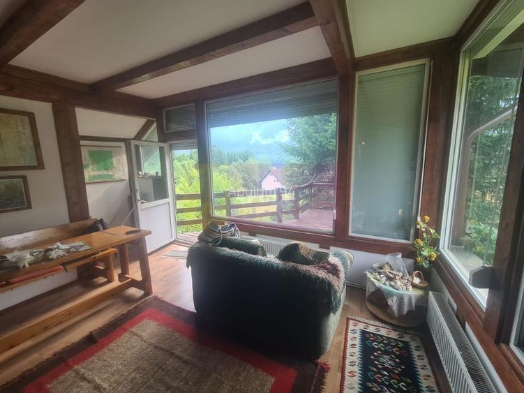 Vila de vanzare cu 5 camere in Busteni - 30