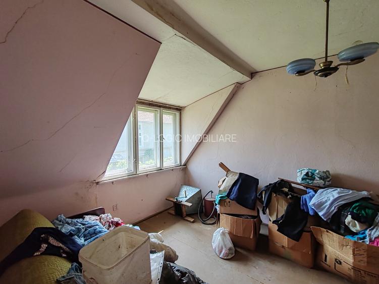 Casa 6 camere libera la vanzare zona Bartolomeu - 10