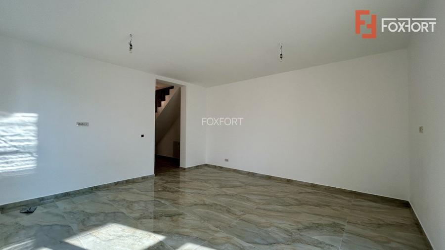 Duplex cu 5 camere de vanzare in Sanandrei - ID V3806 - 3