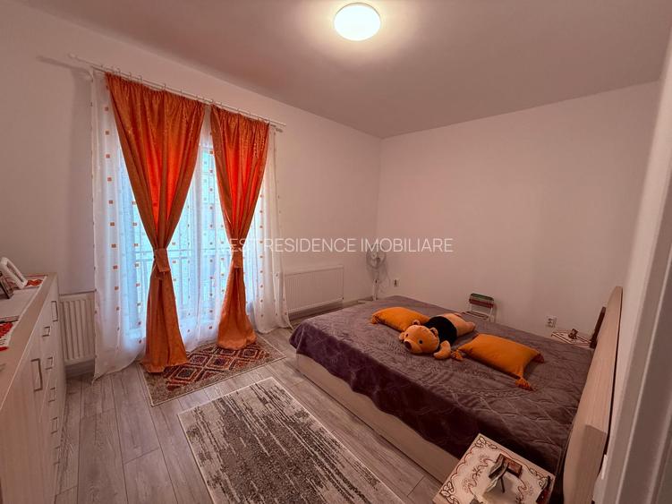 Casă tip insiruită de lux în ansamblul Margelelor – Comision 0 - 3