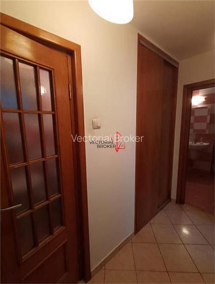 3 Camere Unirii, et.1, reper Tribunal - 3