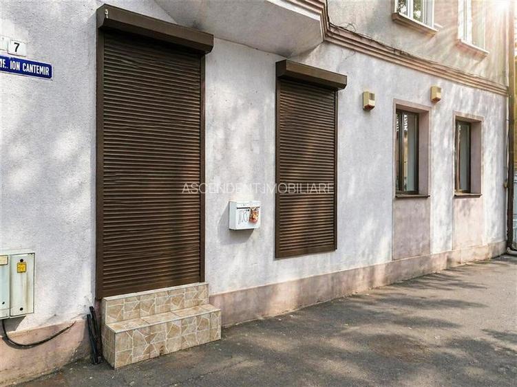 Spatiu multifunctional, acces facil, zona de interes, Central, Brasov - 2