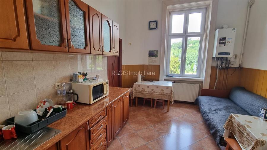 Apartament  clasic de doua camere zona Centrul Istoric - 6