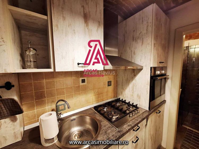 Casa individuala de vanzare cu 3 apartamente-Centrul Istoric Sibiu! - 9