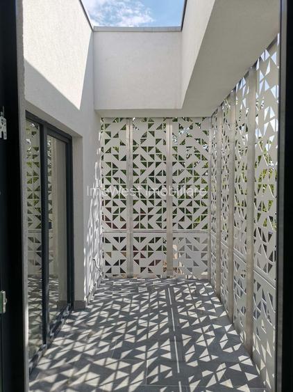 Calea Buziașului | Casă individuală | Carport | Terasă circulabilă - 6