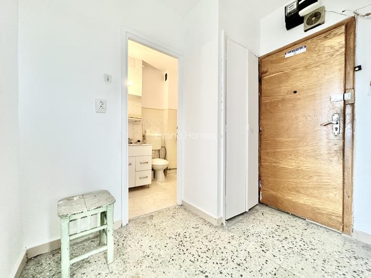 Apartament cu 2 camere decomandat - 45 mp - zona Dambovita - 5