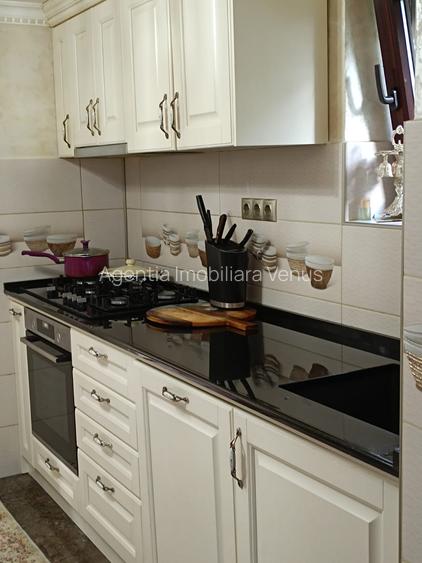 Casa noua in oras in zona centrala - 4