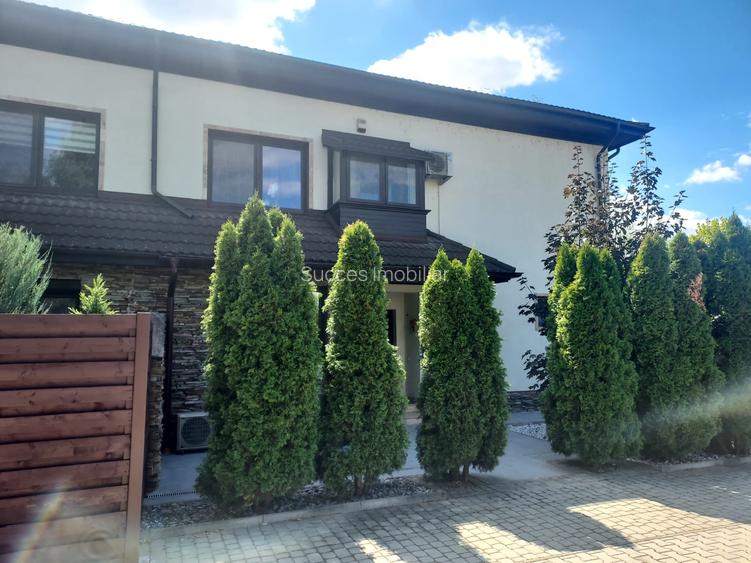 CLUB SNAGOV-VILA SUPERBA, TOTAL PRIVACY,FINISAJE LUX,CURTE 2000  MP,565000 EURO - 6