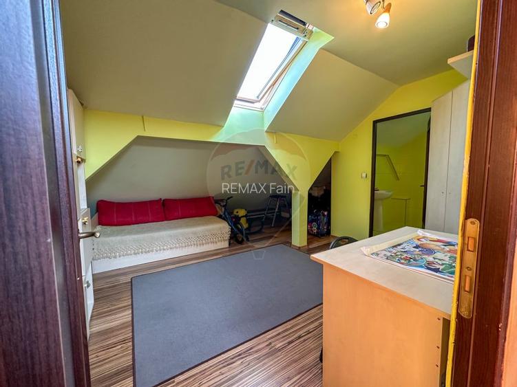 Apartament cu 3 camere Vasile Aaron - 7