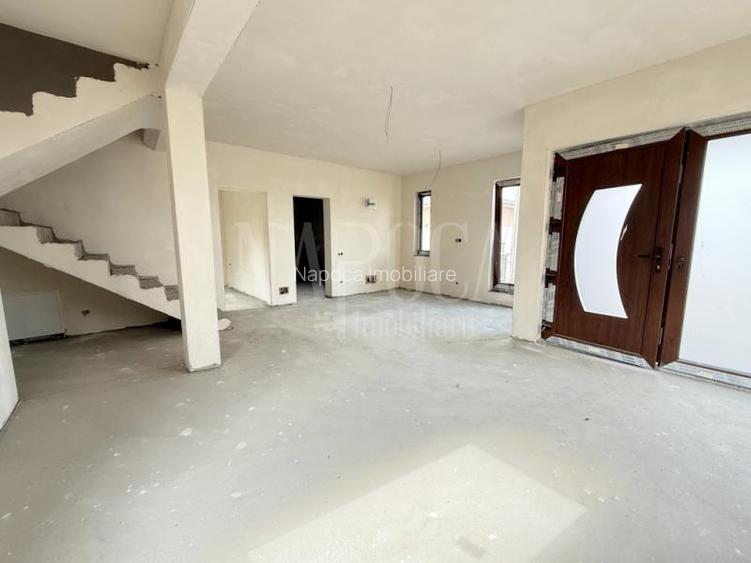 Casa 4 camere de vanzare in Campenesti - 3