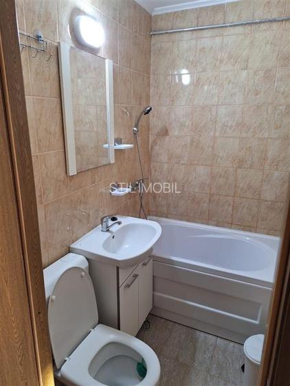 Garsonieră proaspăt renovată - | Zona Gara Nicolina| - 6