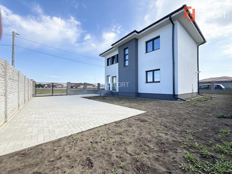 Casa individuala cu 4 camere, situata la drum asfaltat in Sacalaz - 43