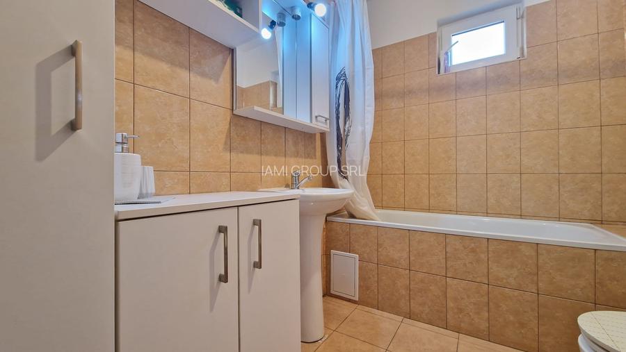 VILA cu 7 camere si teren in Comuna BUTURUGENI, GIURGIU - 16