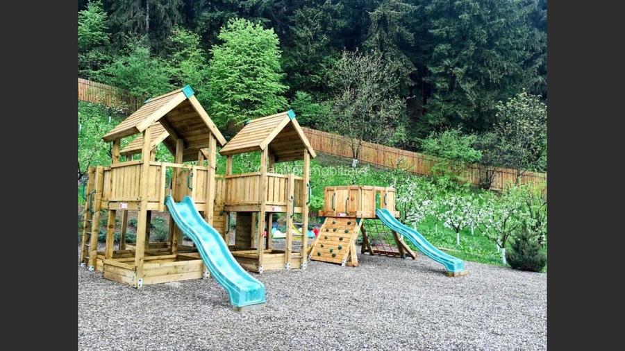 Villa for sale, 7 Rooms, 550 sqm, Vad - 4