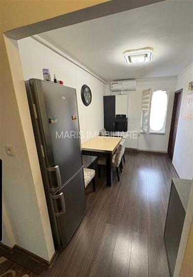 Tudor-apartament 3 camere amenajat mobilat si utilat + garaj - 2