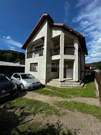 CASA DE VANZARE ZONA MONTANA - 8