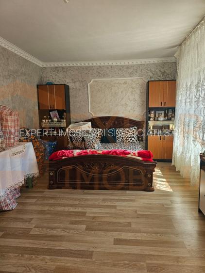 Casa de vanzare - zona Bratianu  - 5