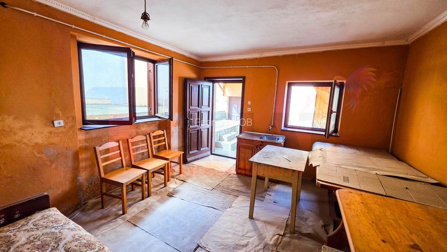 Casa + Moara + Spatiu Comercial, langa Primarie, 3 intrari |VIDEO - 14